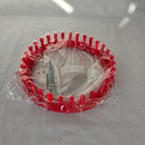 7" Knitting Loom Kit Red New